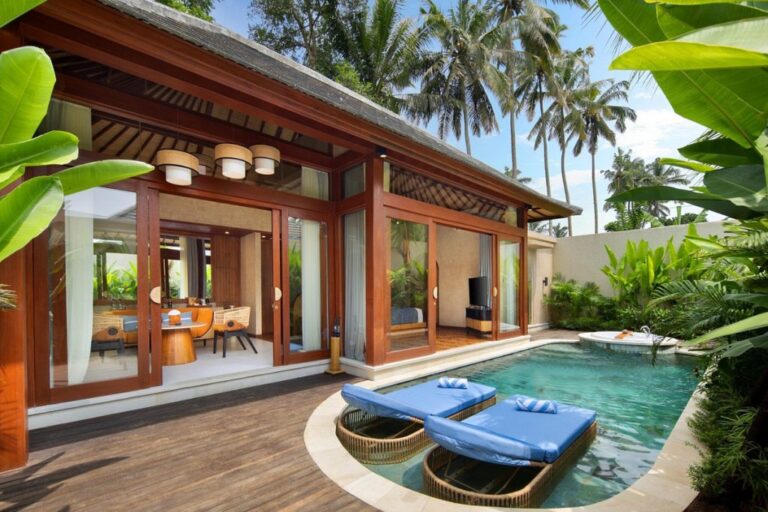 Best Boutique Resorts for Privacy: A 2026 Editorial Pillar on Seclusion Architecture