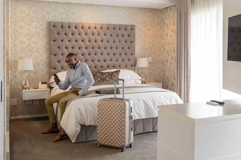 How to Avoid Boutique Resort Scams: The Definitive Editorial Guide